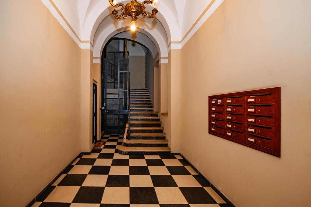 Stone House Apartamento Bari Exterior foto